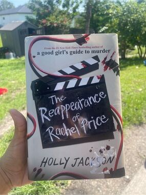 Holly Jackson The Reappearance of Rachel Price - White Book Cover